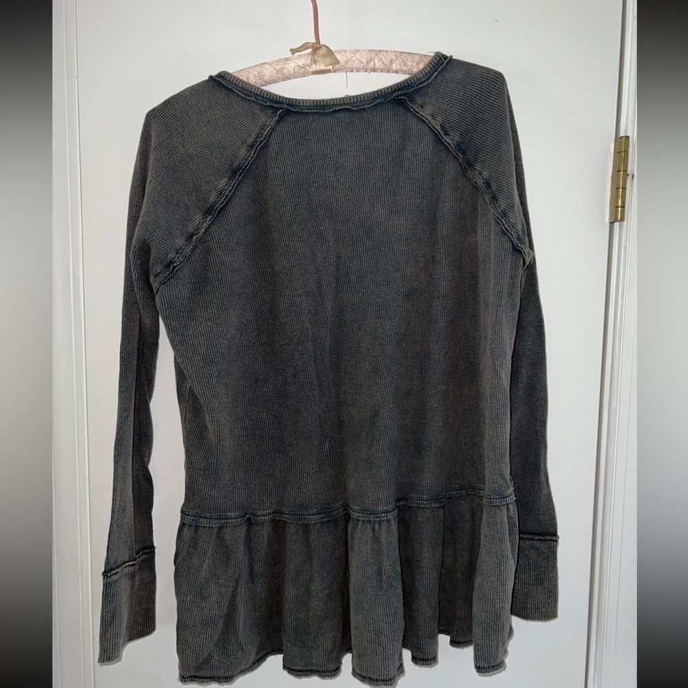 Free People Flowy Top - Picture 4 of 4